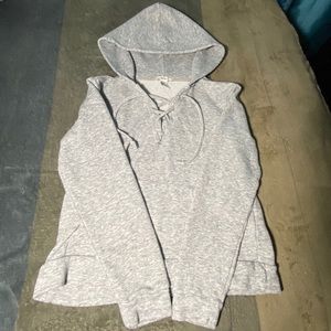 Forever21 Pullover sweater with pockets Size Small